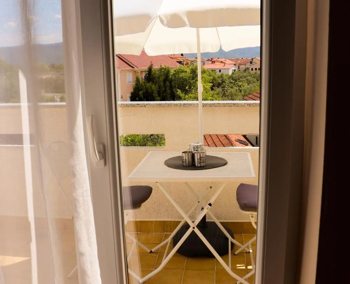 Appartamento Private Room With Terrace And Free Parking Krk Town Croazia