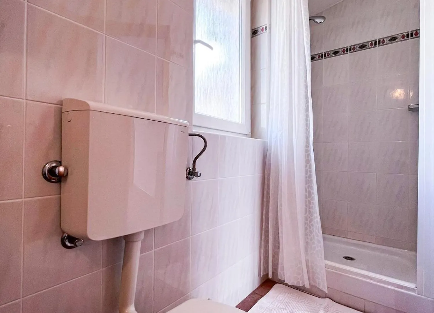 Private Room With Terrace And Free Parking Krk Town 0*,  Croazia